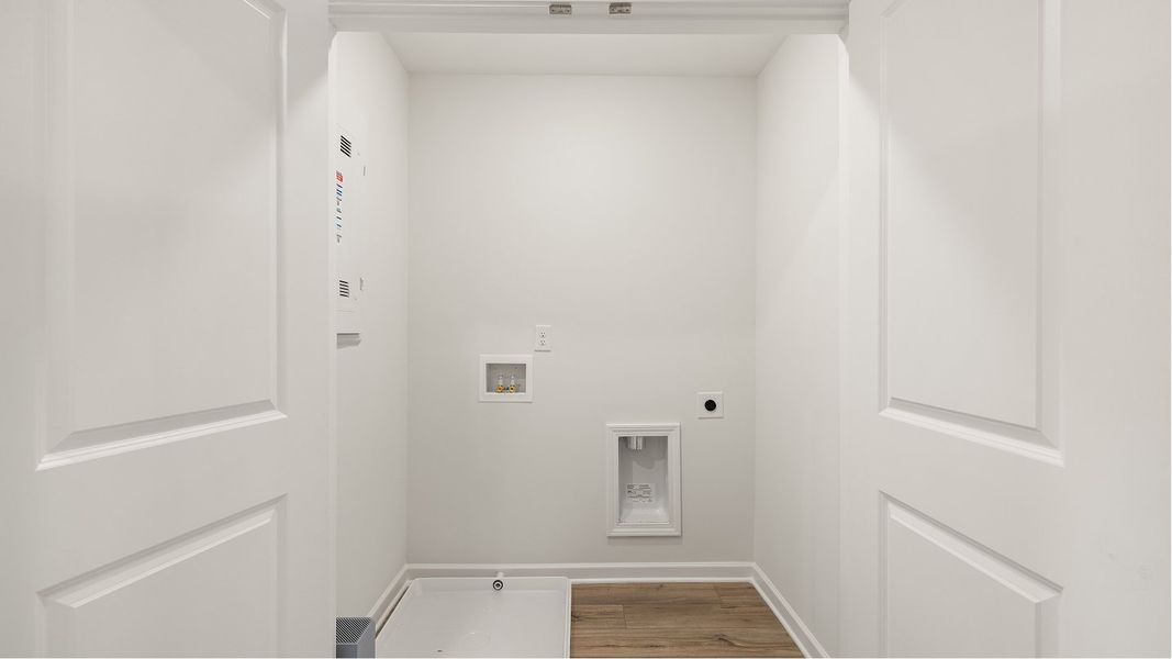 4257 Hawkins Laundry F2 Base3 081325