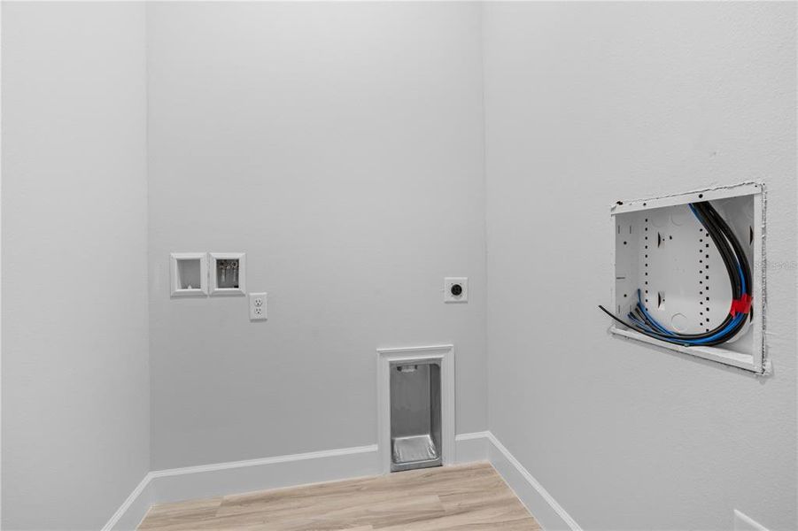 Spacious, unfurnished interior of a new home in Kirkland Farms, Alachua (Image 14).