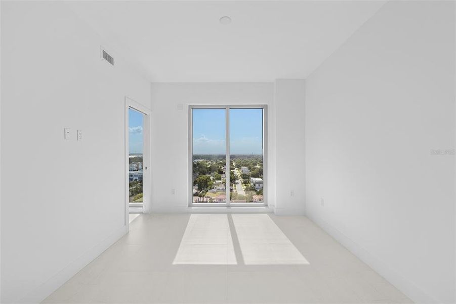 Spacious, unfurnished interior of a new home in , Tampa (Image 62). Spacious, unfurnished interior of a new home in , Tampa (Image 62).