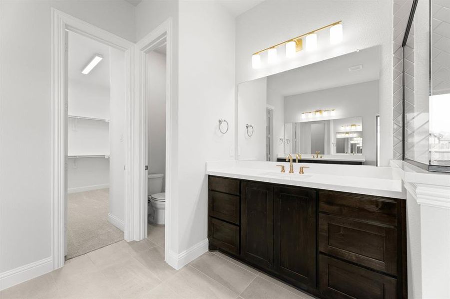 4805 Nomad-Primary Suite-4