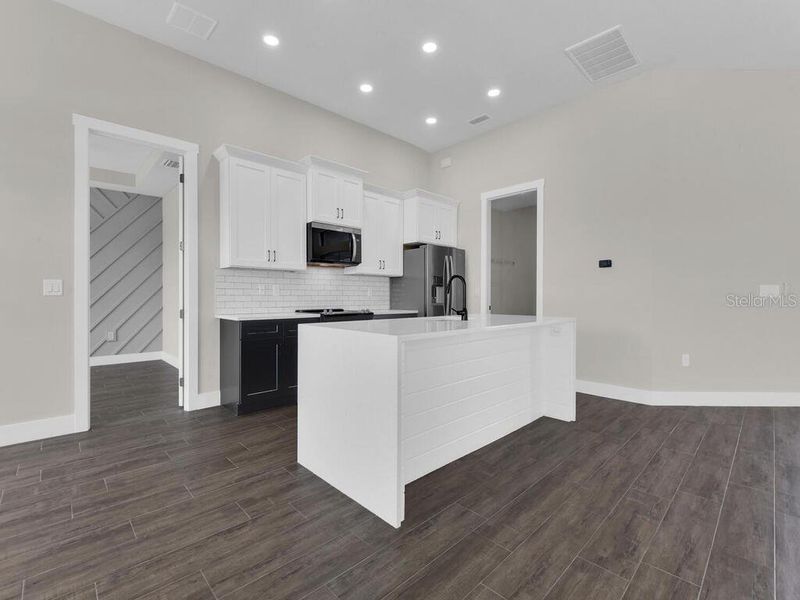 Image 31 of a home in . Image 31 of a home in .