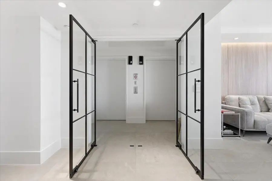 private elevator