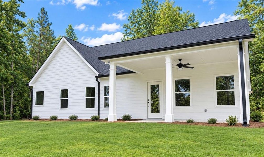 Exterior details and patio area of a home in , Villa Rica (Image 31).