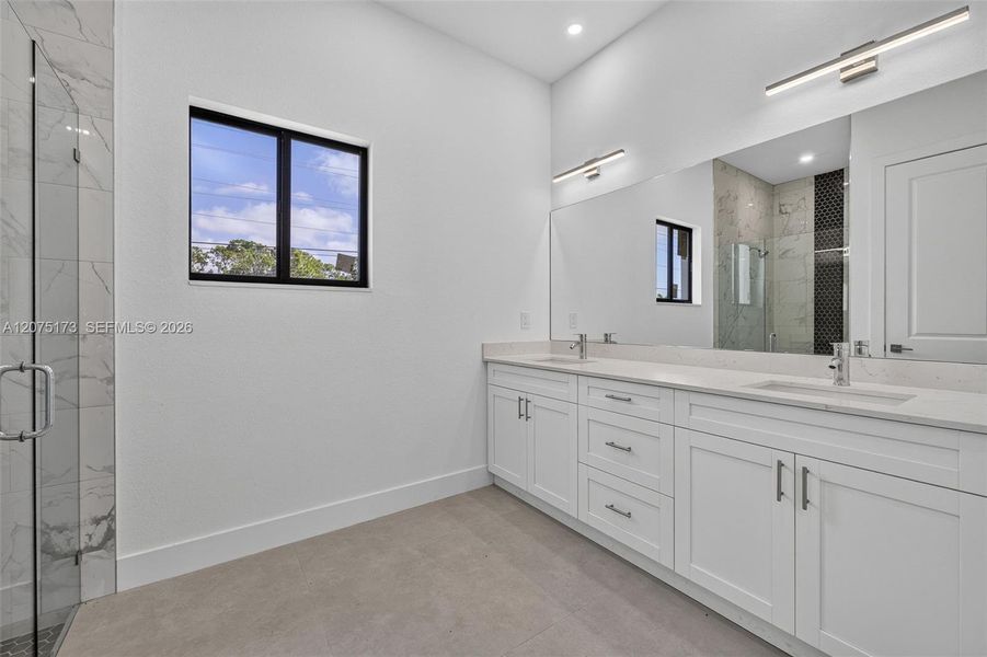 Furnished interior view inside a new home in , Cape Coral (Image 13).