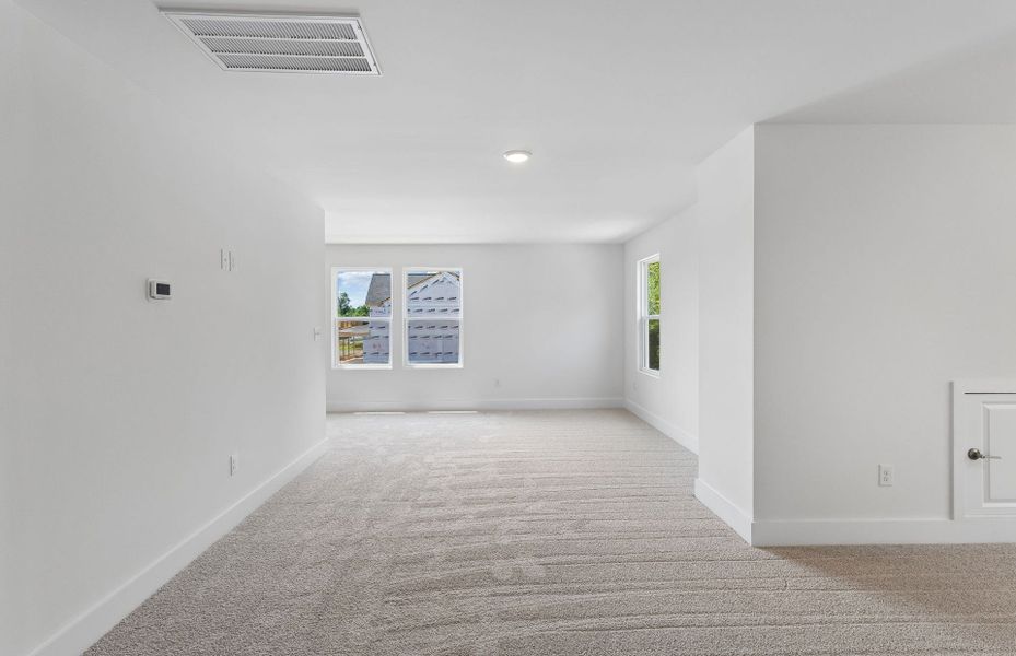 Spacious, unfurnished interior of a new home in Glenview Farms, Murfreesboro (Image 41). Spacious, unfurnished interior of a new home in Glenview Farms, Murfreesboro (Image 41).