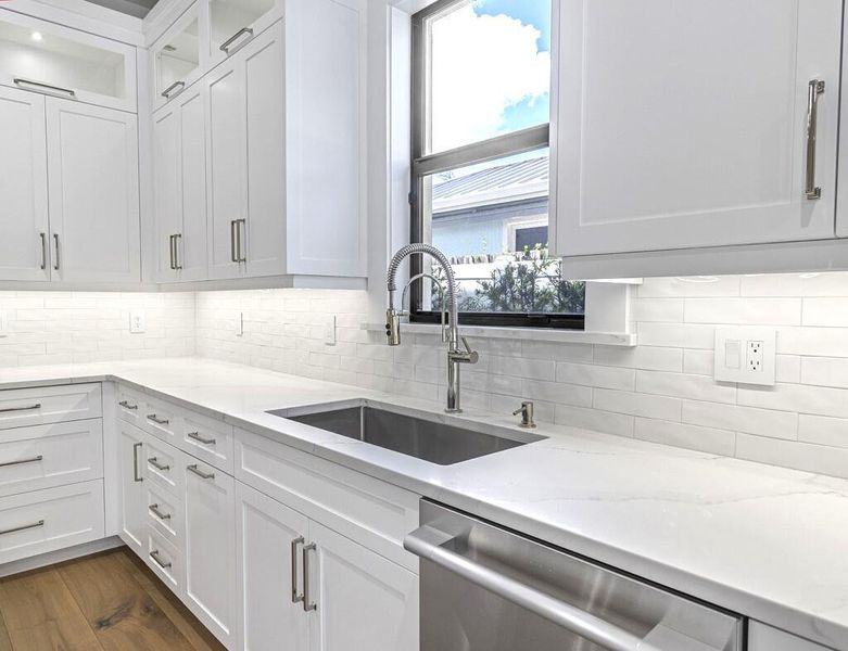 Furnished interior view inside a new home in , West Palm Beach (Image 10).