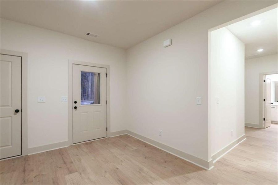 Spacious, unfurnished interior of a new home in , Good Hope (Image 14).