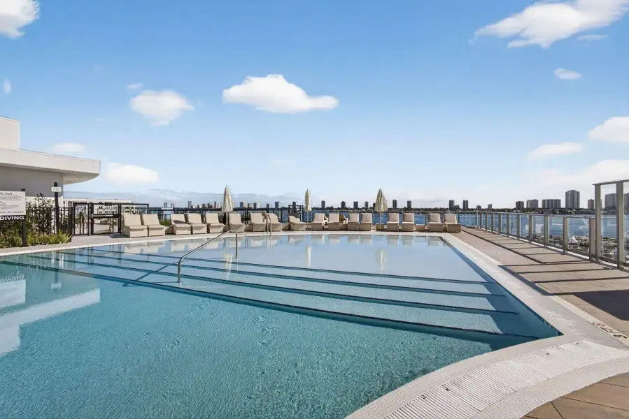1500x1000 (5) 1500x1000 (5)