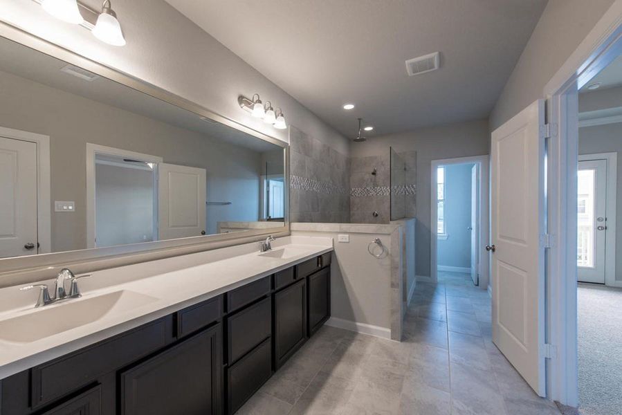 REPRESENTATIVE PHOTO - Photo does not represent actual home options and selection. Ask Sales consultant for specific selections.