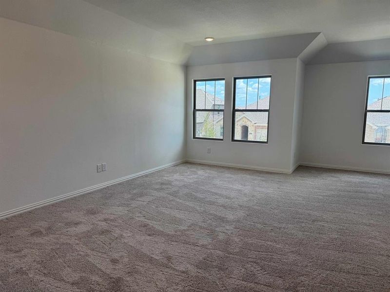 Spacious, unfurnished interior of a new home in Coyote Meadows 50s, Anna (Image 25). Spacious, unfurnished interior of a new home in Coyote Meadows 50s, Anna (Image 25).