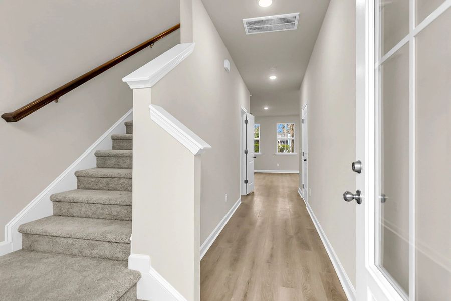 Trolley Floorplan with Timeless Collection - Features and Finishes May Vary Trolley Floorplan with Timeless Collection - Features and Finishes May Vary