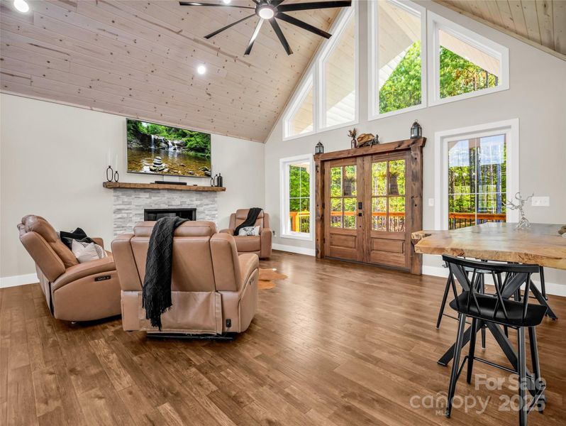 Image 30 of a home in .