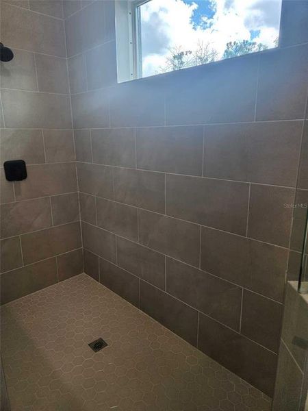 Close-up of interior finishes inside a home in , Homosassa (Image 10).