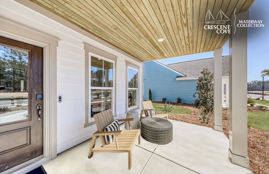 Representative exterior details of a home built from the Vanderbilt - Waterway Collection by Pulte Homes in Crescent Cove, Myrtle Beach (Image 22).