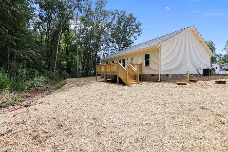 Image 40 of a home in .