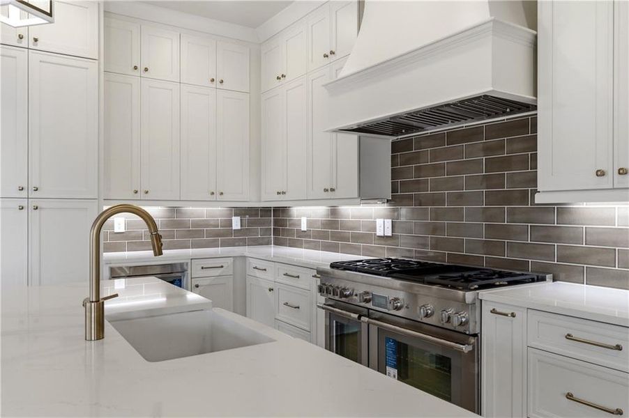 Furnished interior view inside a new home in , Alpharetta (Image 13).