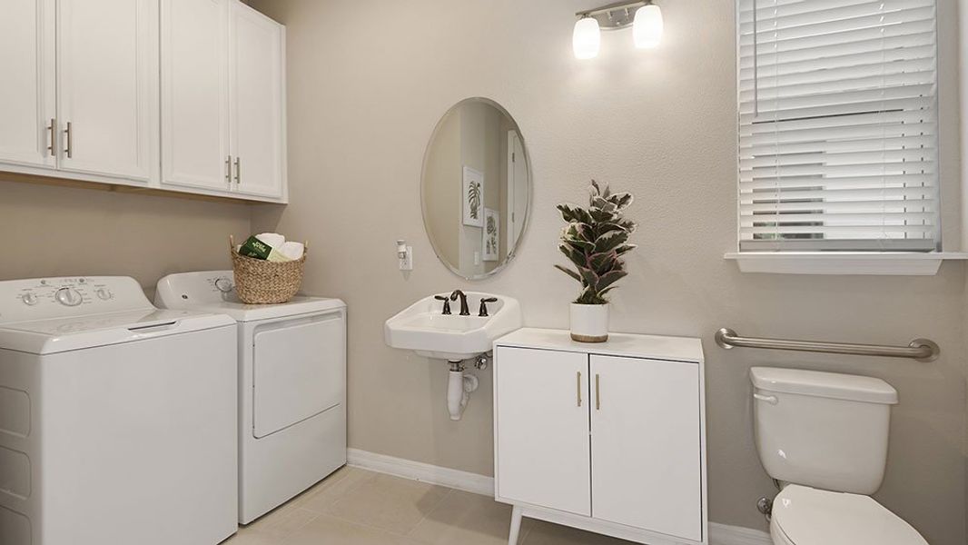 Furnished interior view inside a new home in Center Lake Ranch Community Group Page, St. Cloud (Image 17).