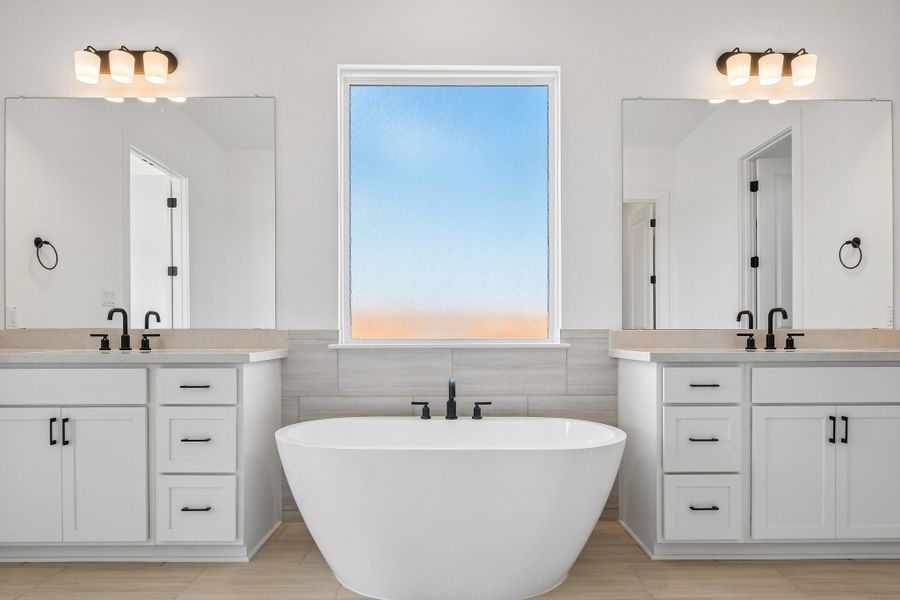 Furnished interior view inside a new home in Santa Rita Ranch, Liberty Hill (Image 4). Furnished interior view inside a new home in Santa Rita Ranch, Liberty Hill (Image 4).