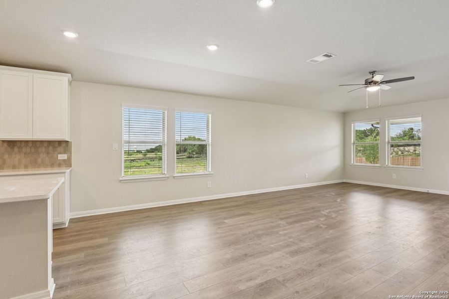 Spacious, unfurnished interior of a new home in , Cibolo (Image 32). Spacious, unfurnished interior of a new home in , Cibolo (Image 32).