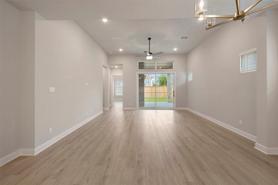 Spacious, unfurnished interior of a new home in Harvest Green - Reserve Collection, Richmond (Image 15).