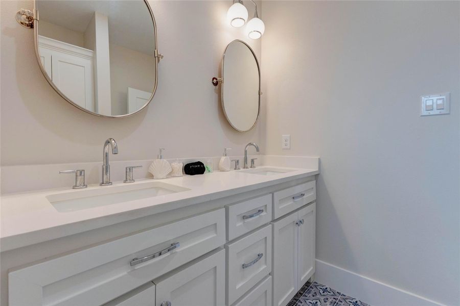 Image 41 of a home in .