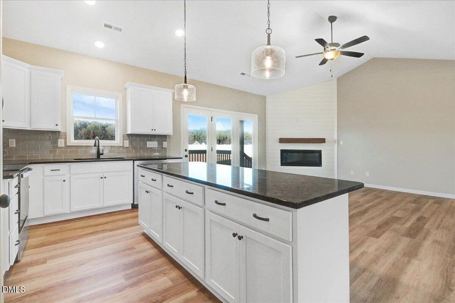 16-9380 Bear Run Ln-16