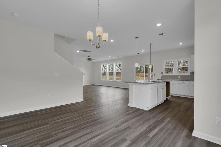 Image 21 of a home in Lynbrook. Image 21 of a home in Lynbrook.