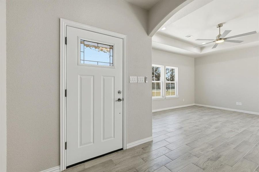 Spacious, unfurnished interior of a new home in , Bridgeport (Image 32).