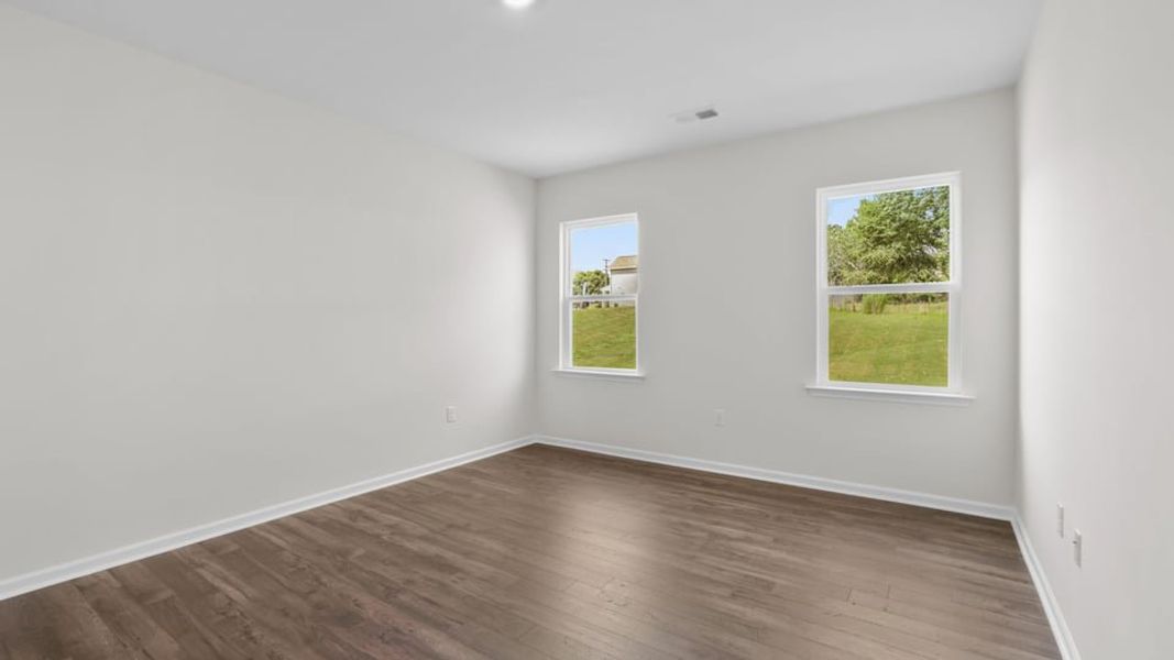 Spacious, unfurnished interior of a new home in Benjamin's Grove, Woodruff (Image 27). Spacious, unfurnished interior of a new home in Benjamin's Grove, Woodruff (Image 27).
