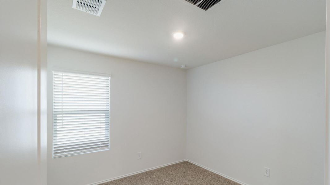 Spacious, unfurnished interior of a new home in Wayside, Uhland (Image 18).