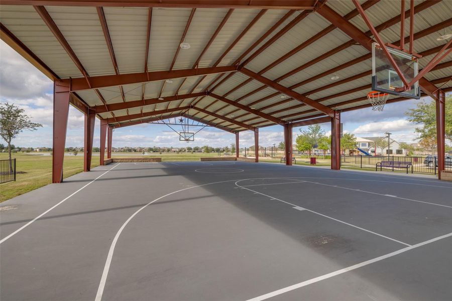 Community amenities in Canterra Creek: Richmond Collection, Rosharon (Image 18).