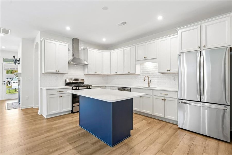 Furnished interior view inside a new home in Poplar Place, Dallas (Image 6).