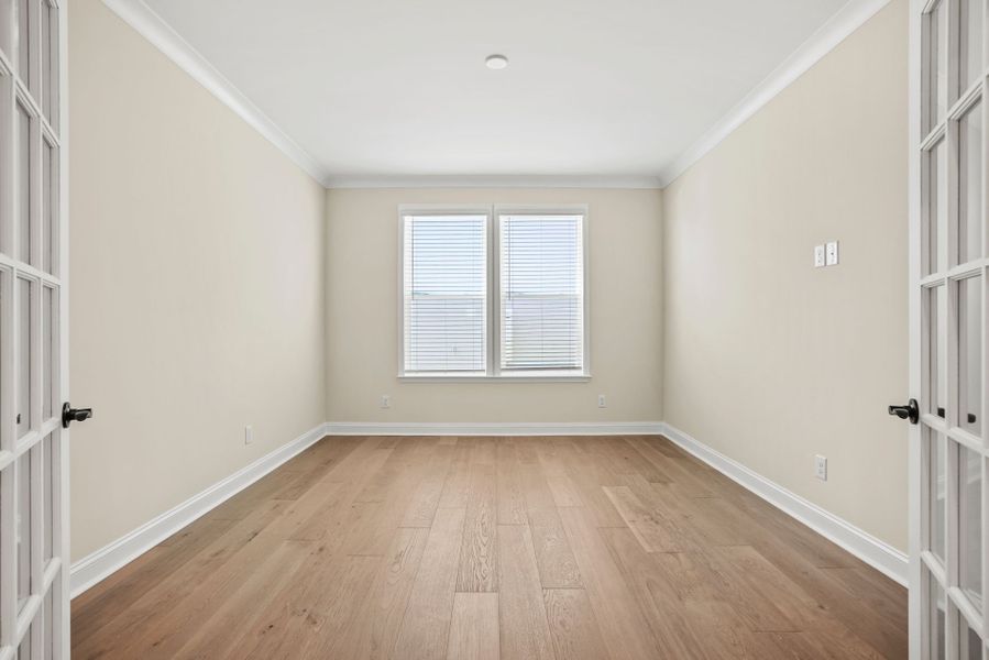 Spacious, unfurnished interior of a new home in Carolina Riverside, Belmont (Image 51).