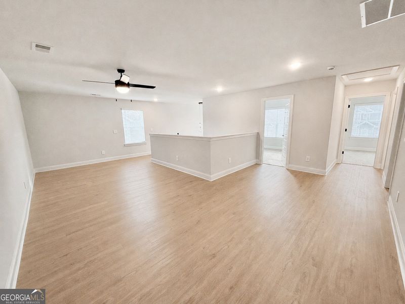 Spacious, unfurnished interior of a new home in Harley Farms South, Bonaire (Image 23). Spacious, unfurnished interior of a new home in Harley Farms South, Bonaire (Image 23).