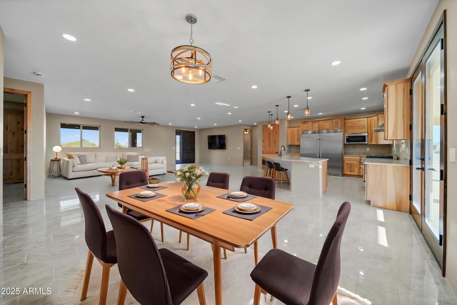 Virtual Staged Image -Dining Room Virtual Staged Image -Dining Room