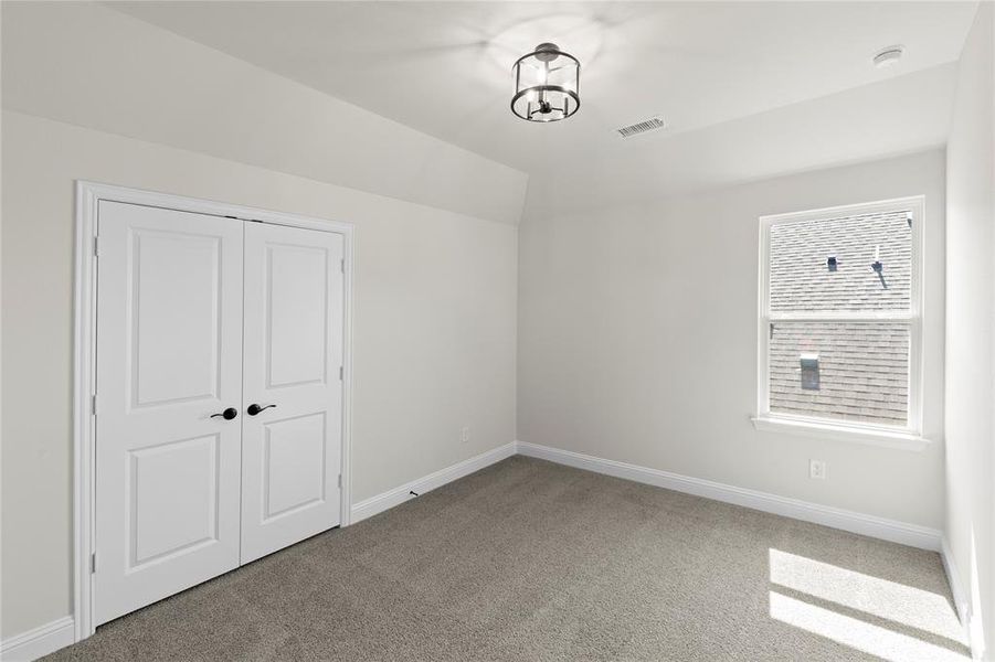 Spacious, unfurnished interior of a new home in Creekside, Royse City (Image 25). Spacious, unfurnished interior of a new home in Creekside, Royse City (Image 25).