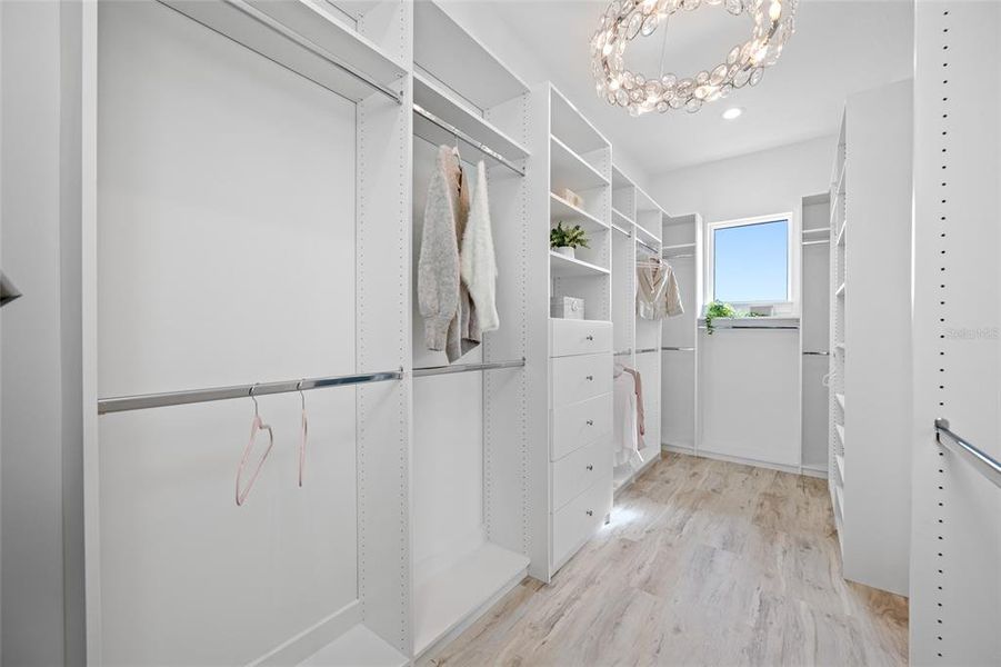 Image 73 of a home in .