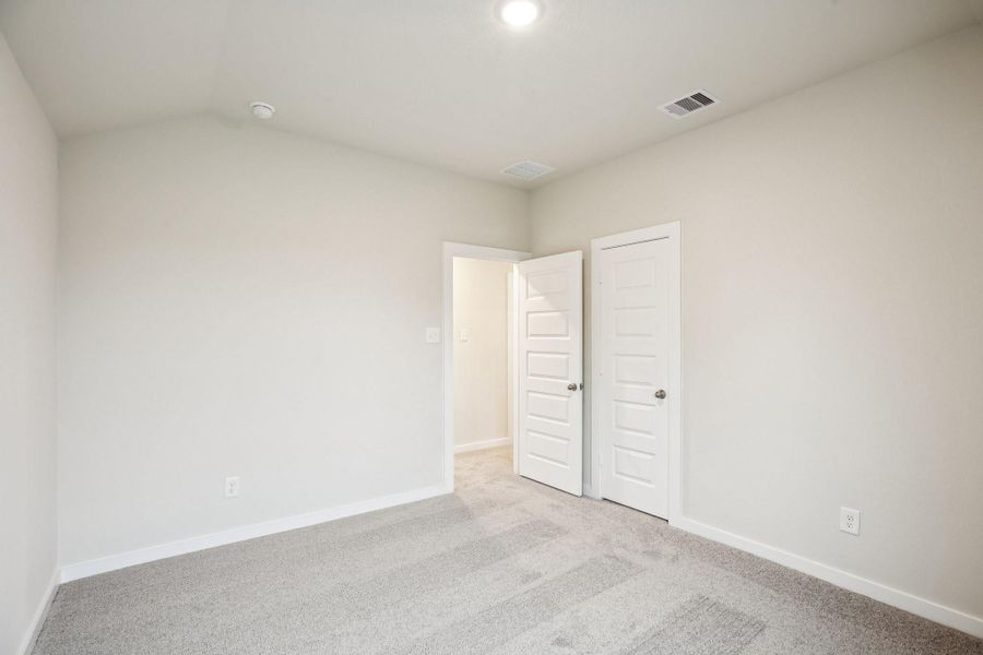 Spacious, unfurnished interior of a new home in Bluebonnet Village, Bellville (Image 18).