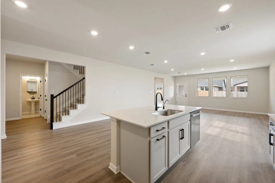 Furnished interior view inside a new home in Berry Creek Highlands, Georgetown (Image 12).