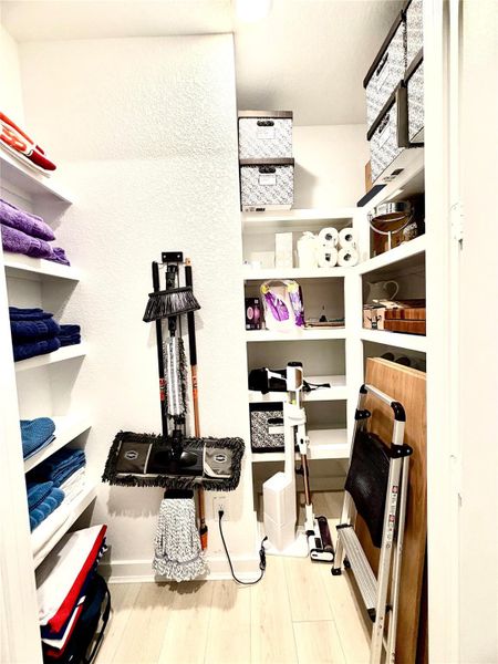 Extra storage by guest rooms, Who needs more storage?? Extra storage by guest rooms, Who needs more storage??