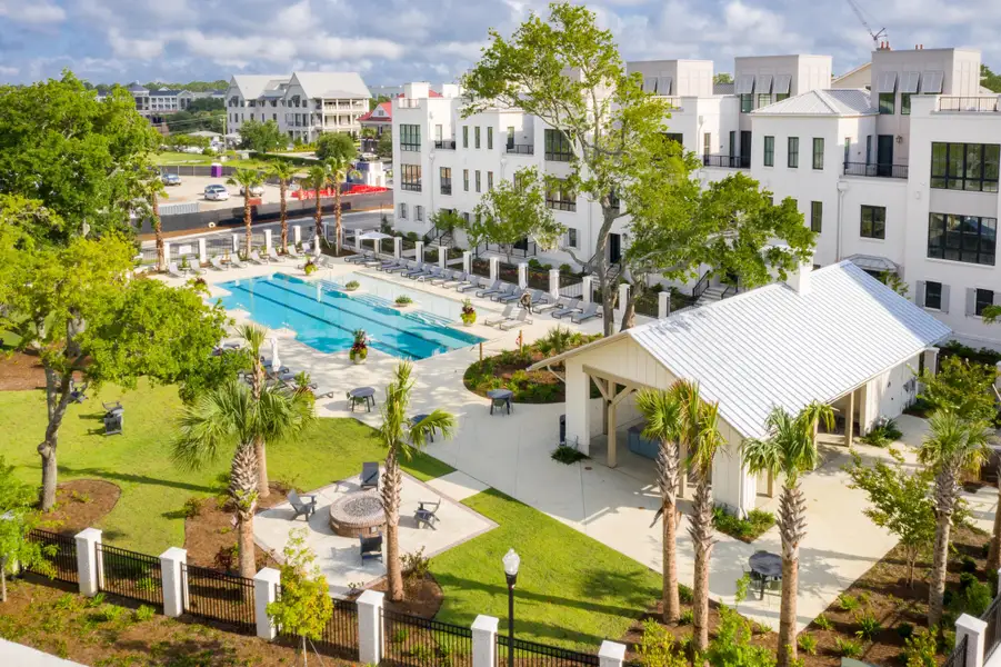 Community amenities in , Charleston (Image 24).