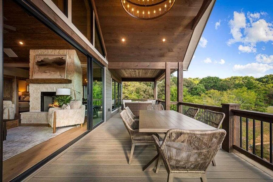 Exterior details and patio area of a home in , Blue Ridge (Image 3).