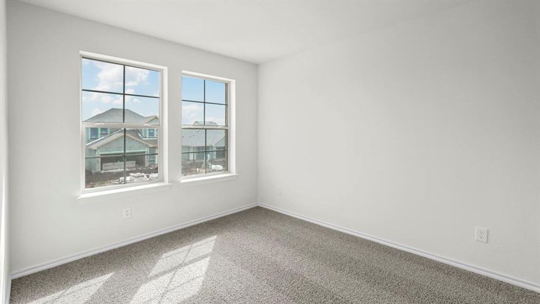 Spacious, unfurnished interior of a new home in Creekside Ranch, Blue Ridge (Image 26).