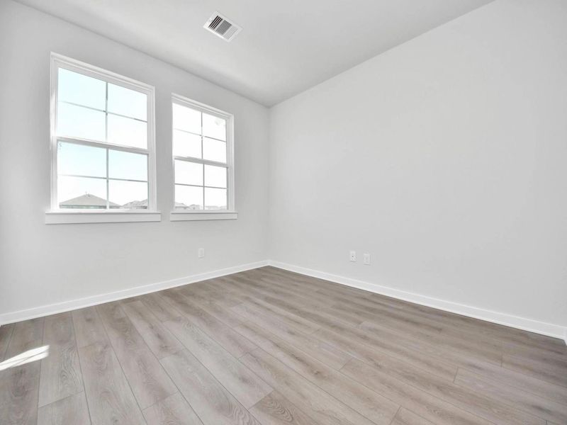 Spacious, unfurnished interior of a new home in Emberly, Beasley (Image 17).