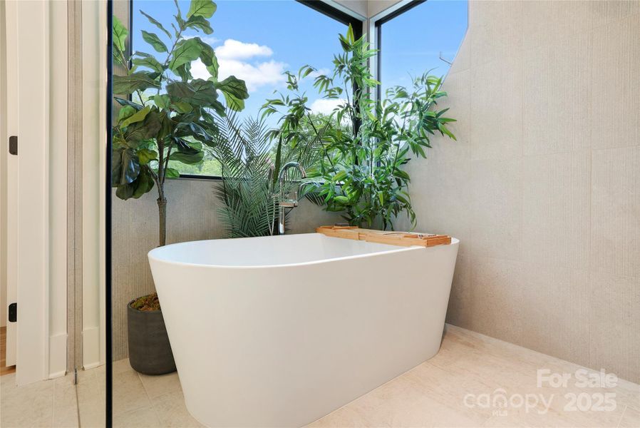 Image 38 of a home in .