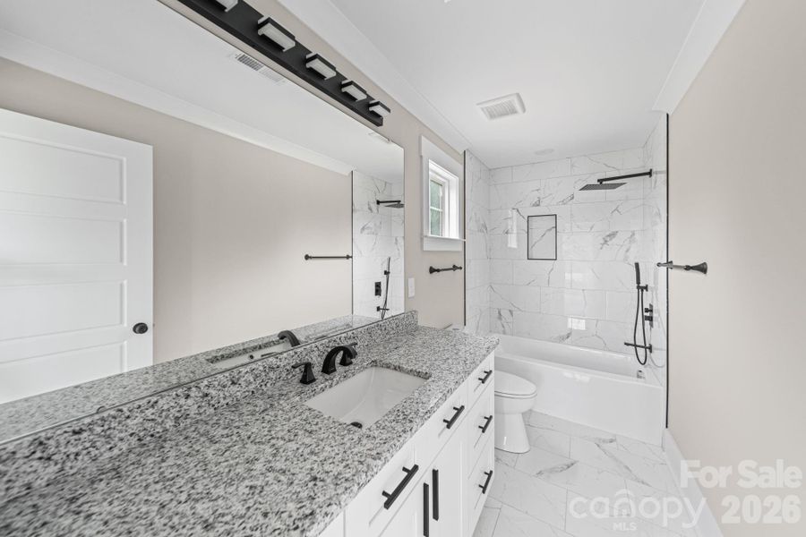 Furnished interior view inside a new home in , Badin (Image 7).