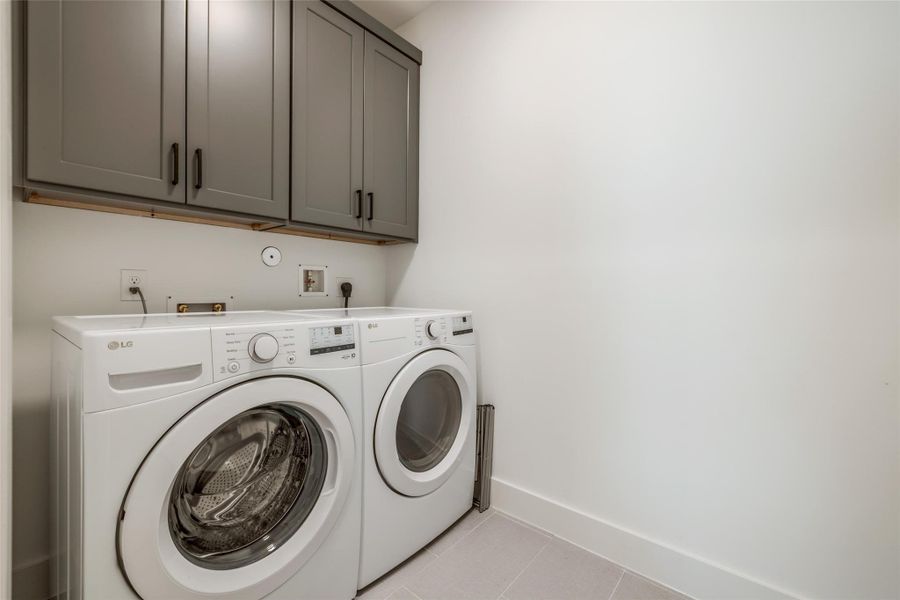 Image 42 of a home in .