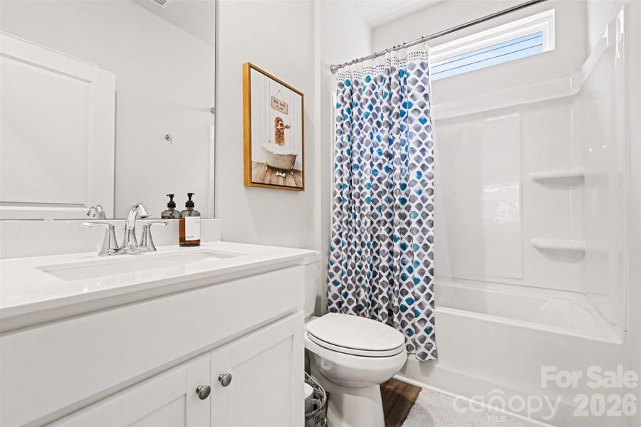 Furnished interior view inside a new home in Elizabeth, Fort Mill (Image 18). Furnished interior view inside a new home in Elizabeth, Fort Mill (Image 18).