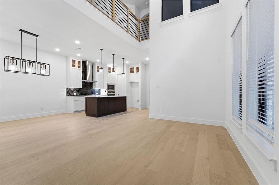 Spacious, unfurnished interior of a new home in Craig Ranch, McKinney (Image 21).