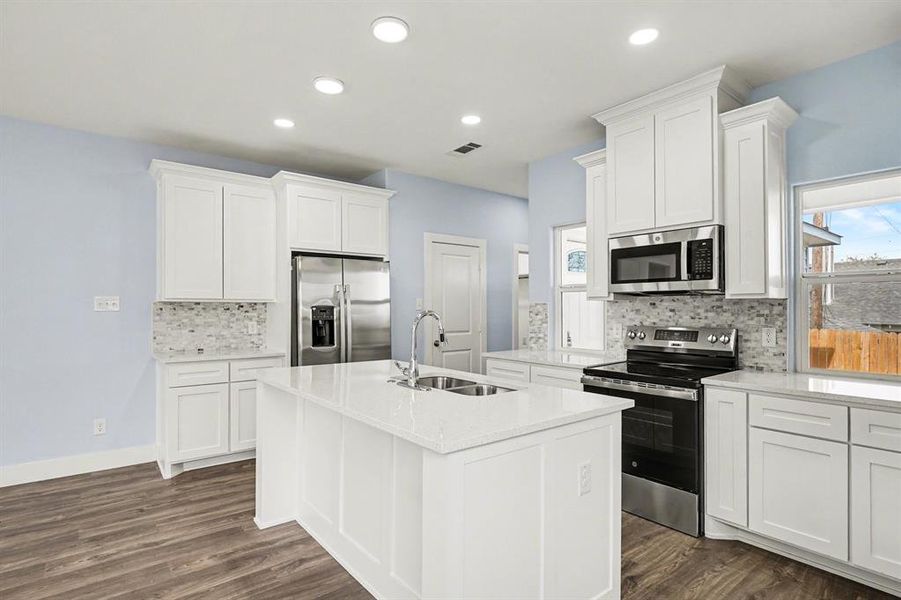 Furnished interior view inside a new home in , Fort Worth (Image 13).